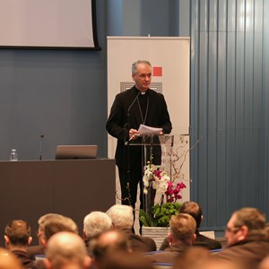 Pozdravni govor zagrebačkog nadbiskupa na  pastoralno-katehetskom kolokviju svećenika